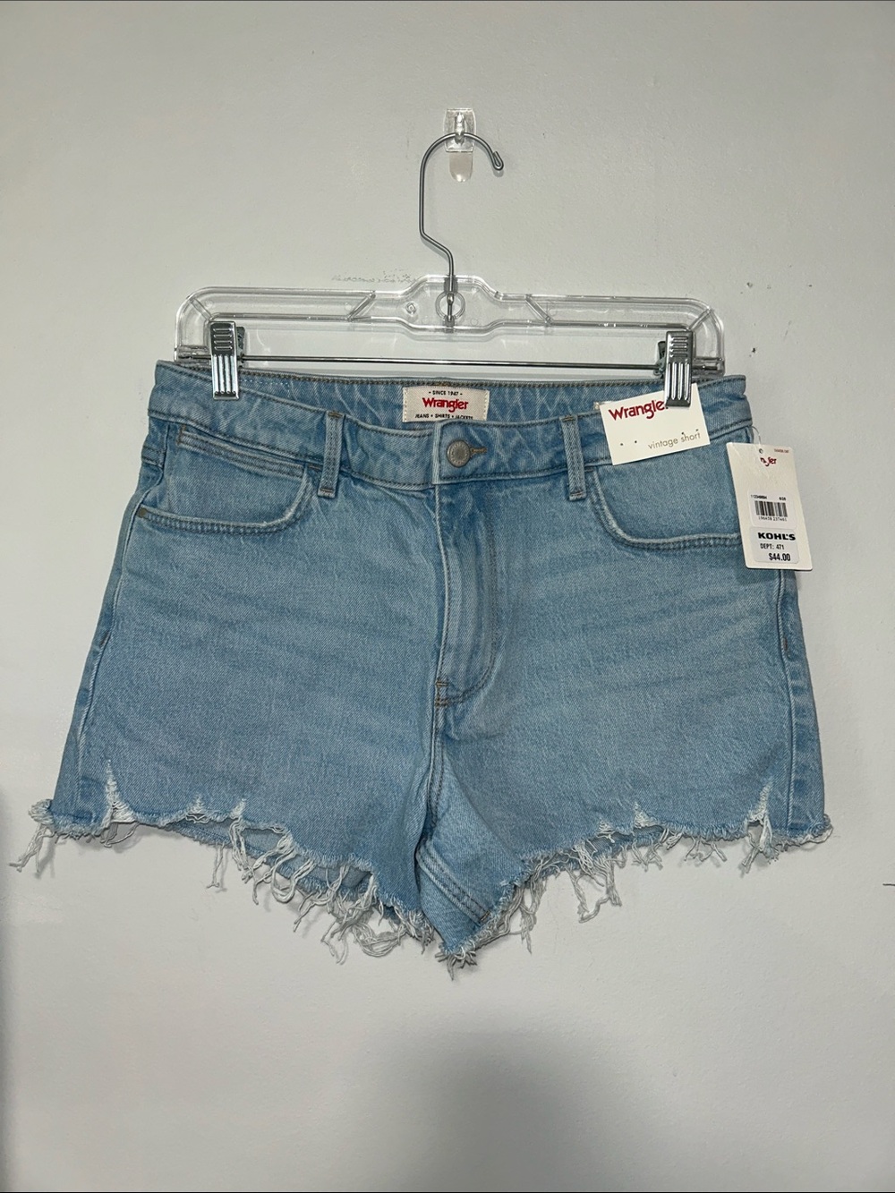 Wrangler Mid-Rise Vintage Short - 6/28 NWT